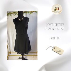 ♻️DISPONIBLE ♻️ 
✨🍂PRE-LOVED LOFT PETITE BLACK DRESS wore only once 🍂✨